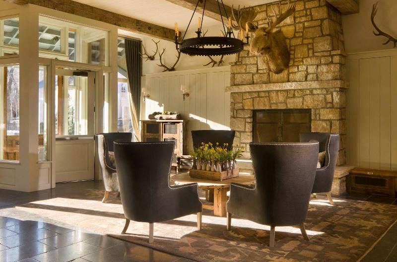 Eleven Experience Scarp Ridge Lodge image