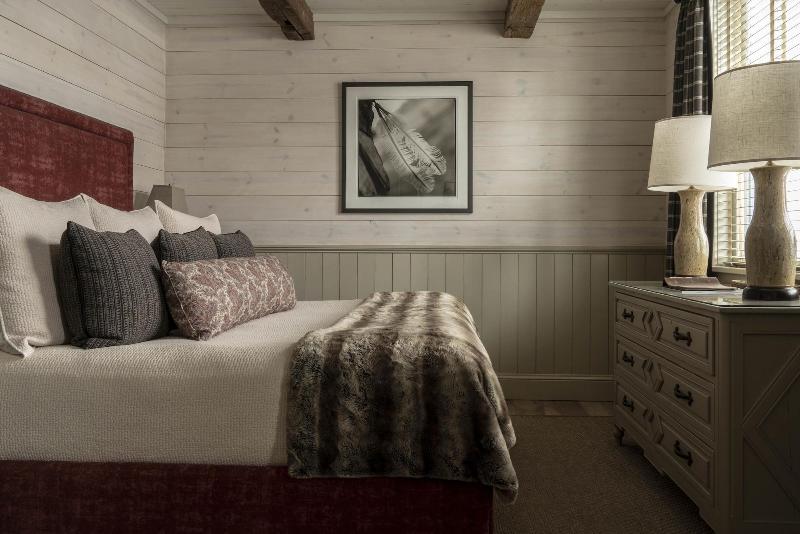 Eleven Experience Scarp Ridge Lodge image