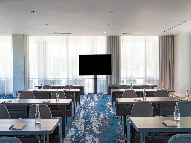 Ac Hotel By Marriott Palo Alto image