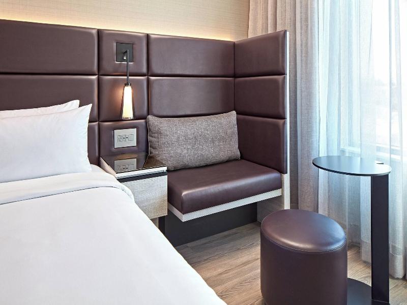 Ac Hotel By Marriott Palo Alto image