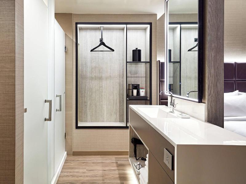 Ac Hotel By Marriott Palo Alto image