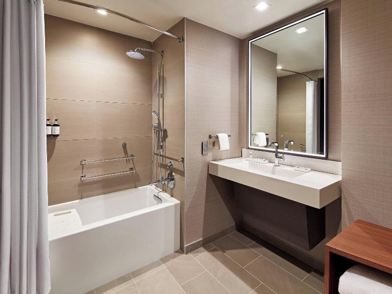 Ac Hotel By Marriott Palo Alto image