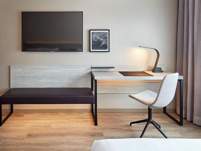 Ac Hotel By Marriott Palo Alto image