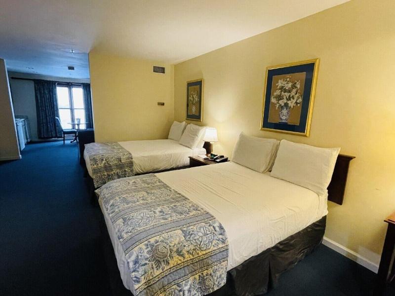 Greenville Inn & Suites image