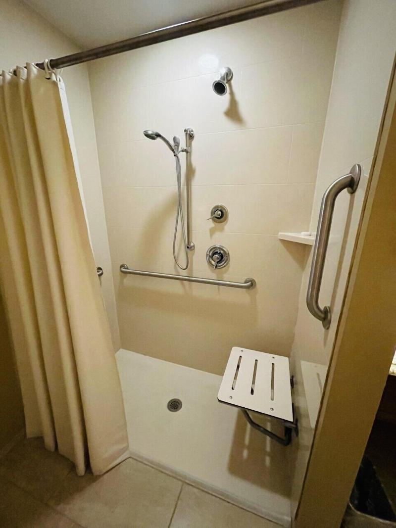 Greenville Inn & Suites image