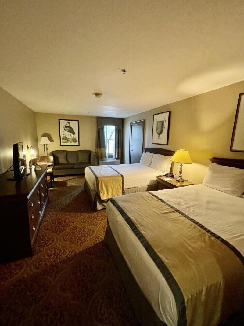 Greenville Inn & Suites image