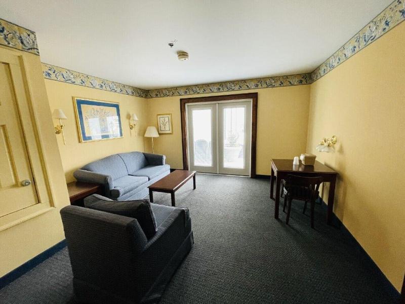 Greenville Inn & Suites image