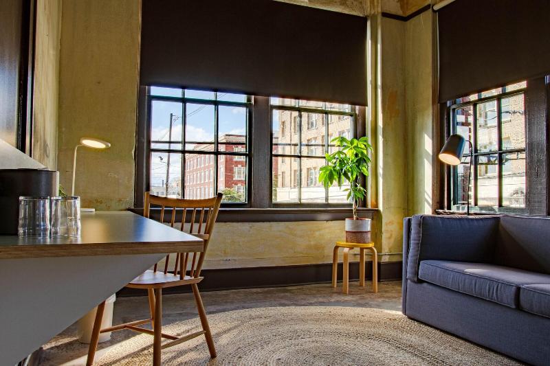 Travelers Hotel image