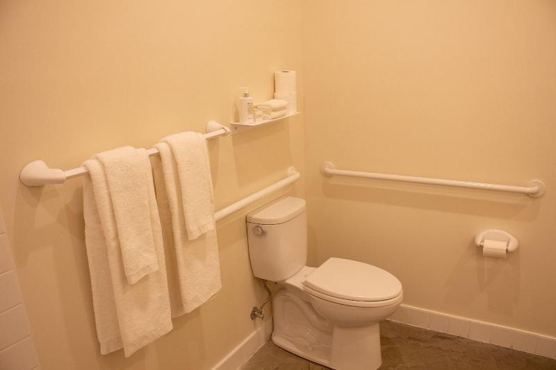 Travelers Hotel image