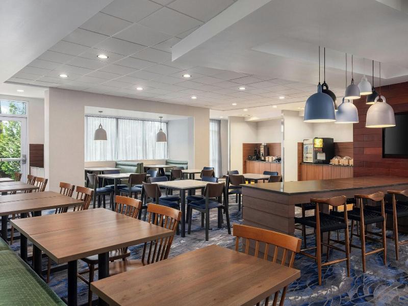 Fairfield Inn & Suites Atlanta Cumming/Johns Creek image