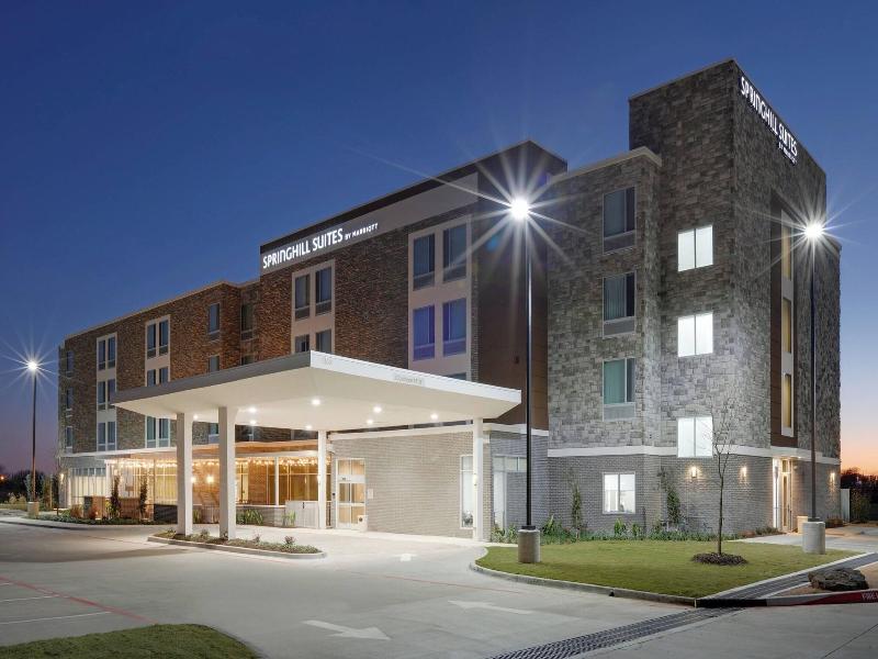 Springhill Suites Dallas Mansfield image