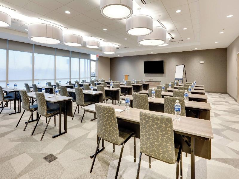 Springhill Suites Dallas Mansfield image