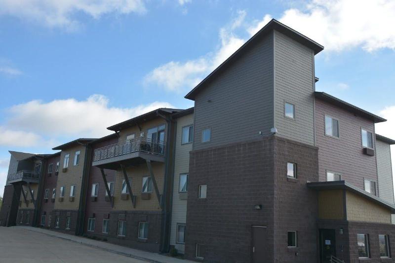 Roosevelt Inn And Suites image