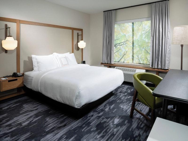 Fairfield Inn & Suites by Marriott Las Vegas North image