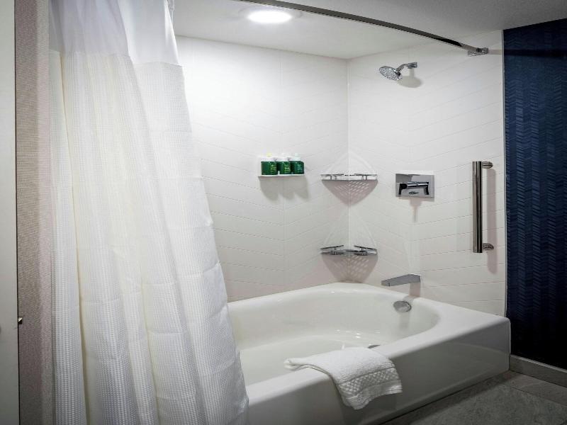 Fairfield Inn & Suites by Marriott Las Vegas North image