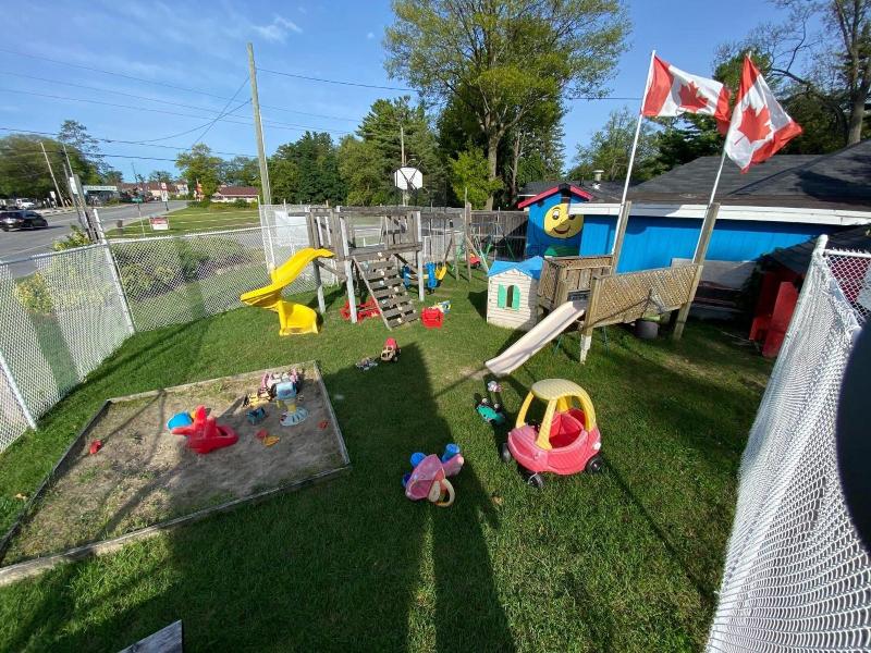 Wasaga Beach Inn And Cottages image