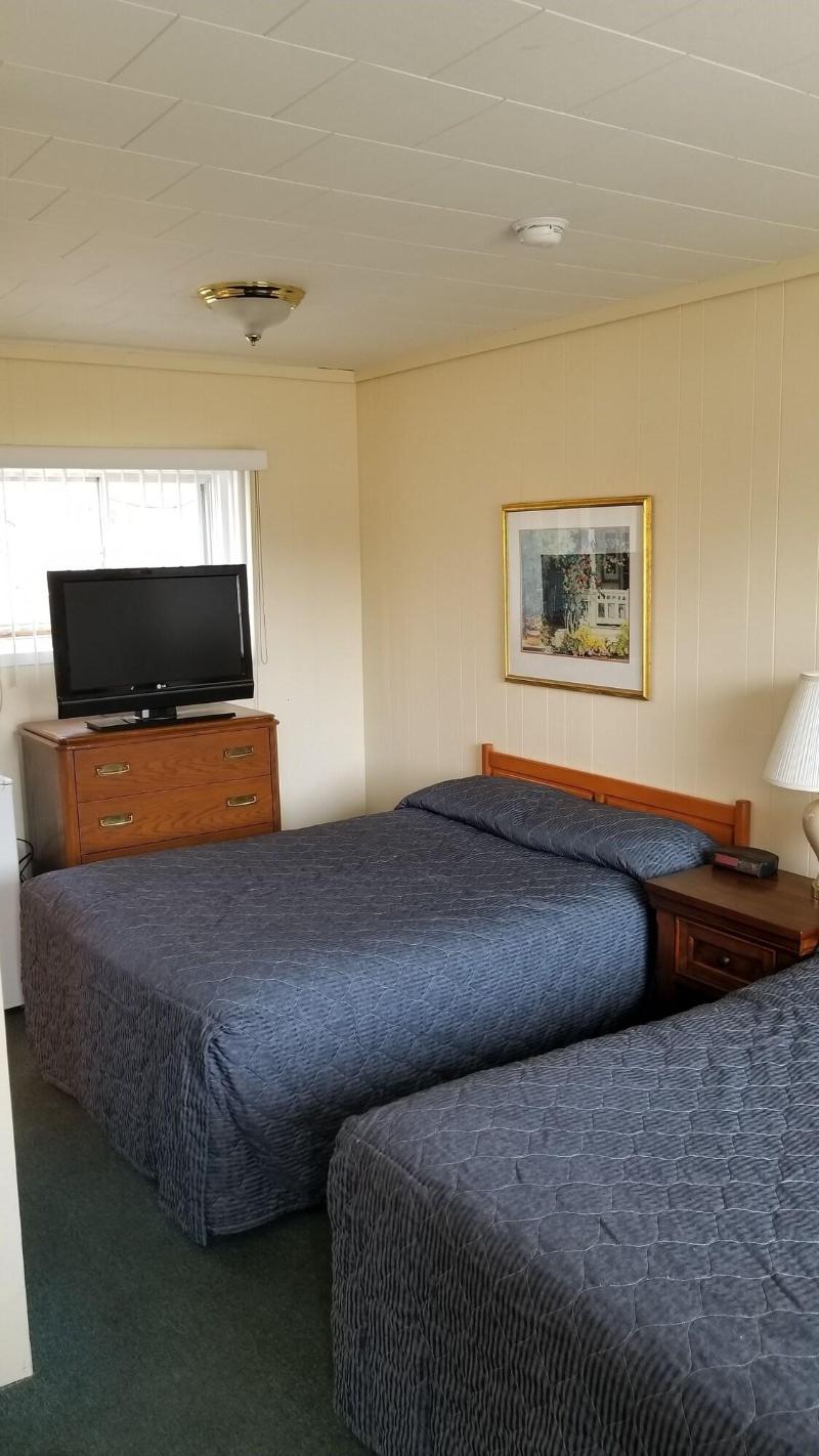 Wasaga Beach Inn And Cottages image