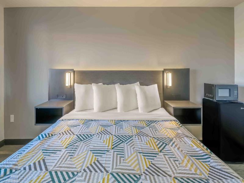 Motel 6 Commerce, Ga image
