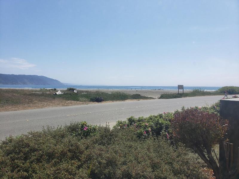 Anchor Beach Inn image