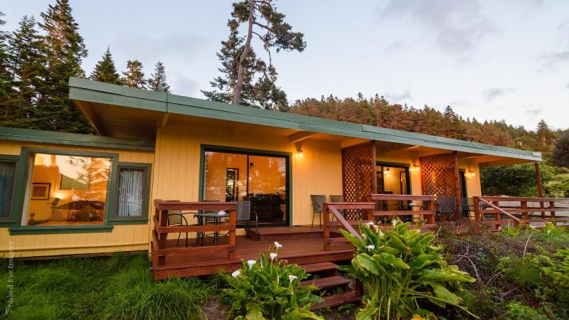 Inn At Buckhorn Cove — general view