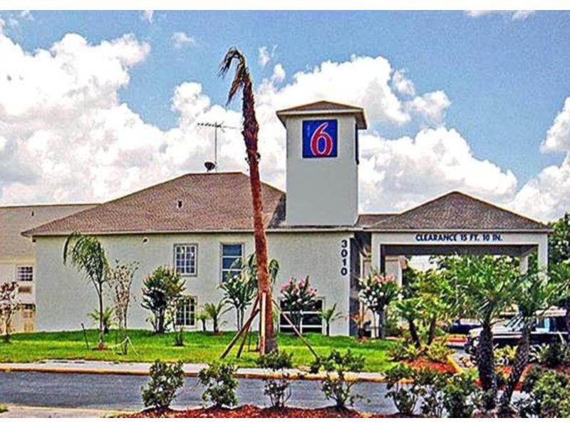 Motel 6-Pasadena, TX GA image