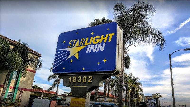 Starlight Inn Huntington Beach image