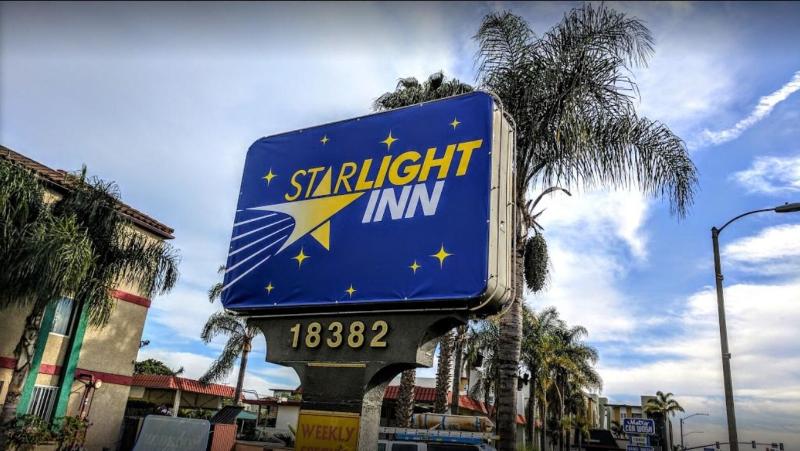 Starlight Inn Huntington Beach image
