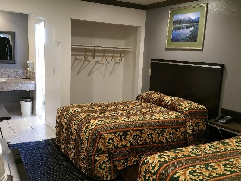 Starlight Inn Huntington Beach image