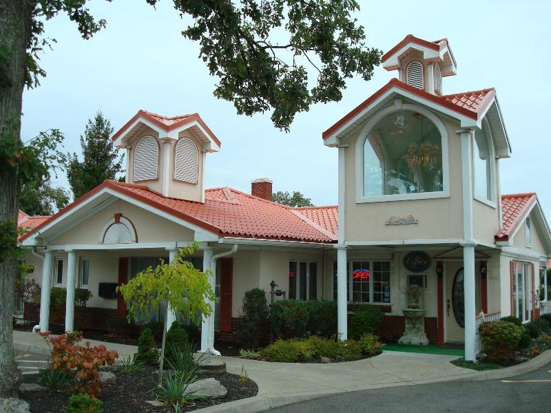 Village Haven Inn image