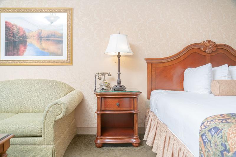 Fulton Steamboat Inn image