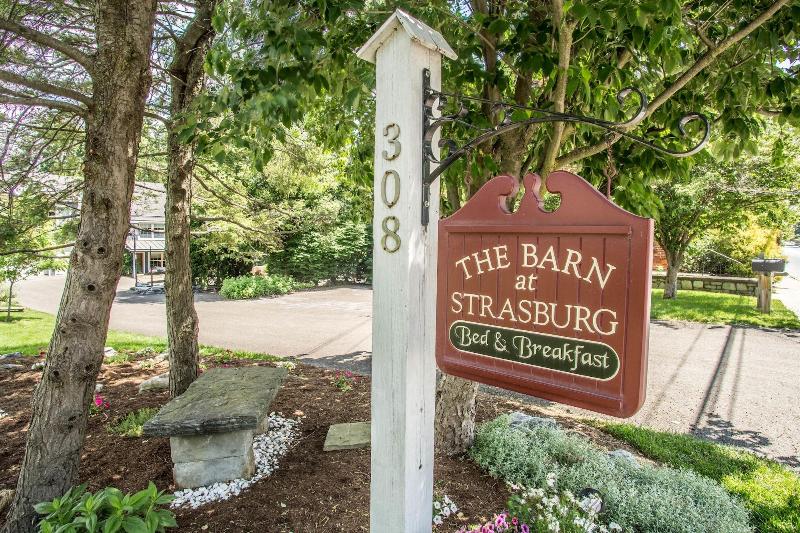 The Barn At Strasburg Bed And Breakfast image