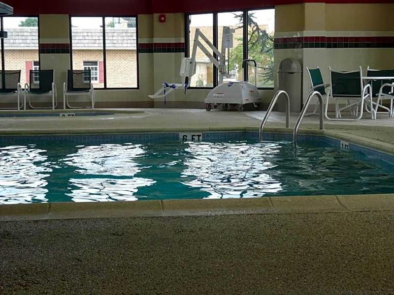 Bird-in-Hand Family Inn image