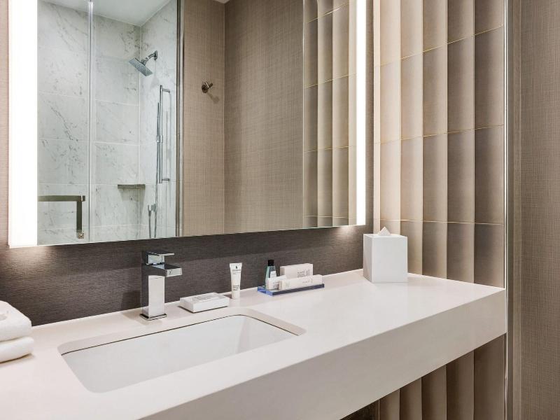 Marriott New York Jfk Airport image