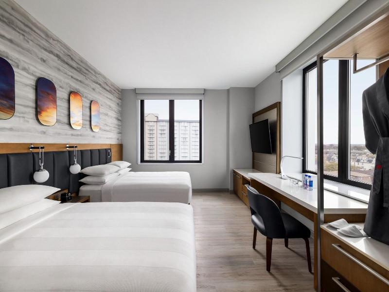 Marriott New York Jfk Airport image