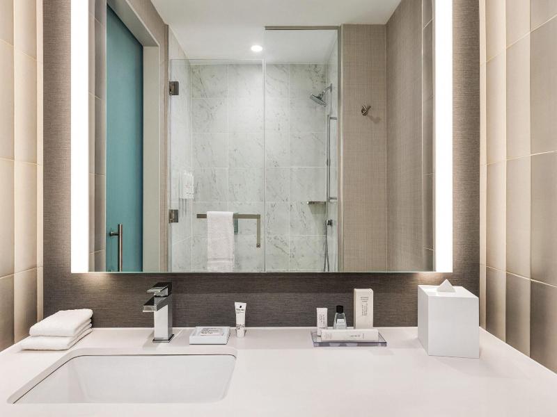 Marriott New York Jfk Airport image
