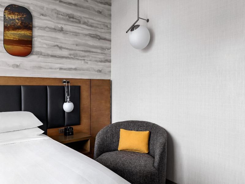 Marriott New York Jfk Airport image
