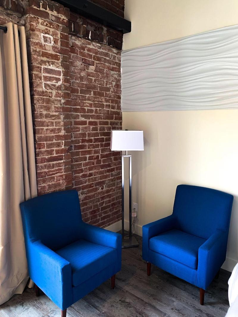 Manhattan Hotel Salida image