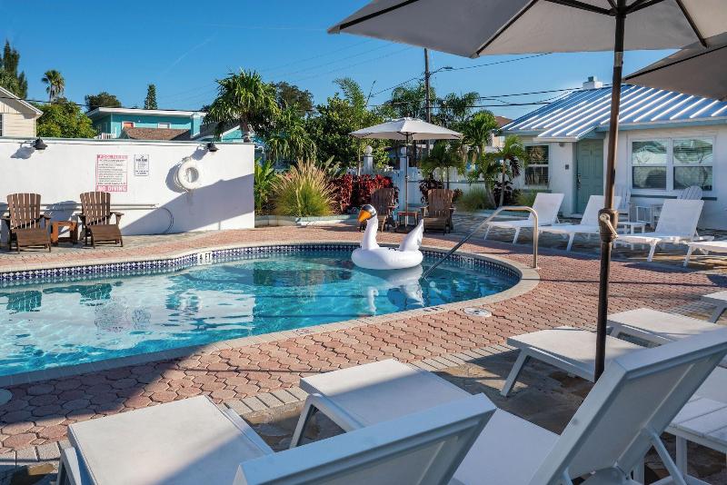 The Bungalows image