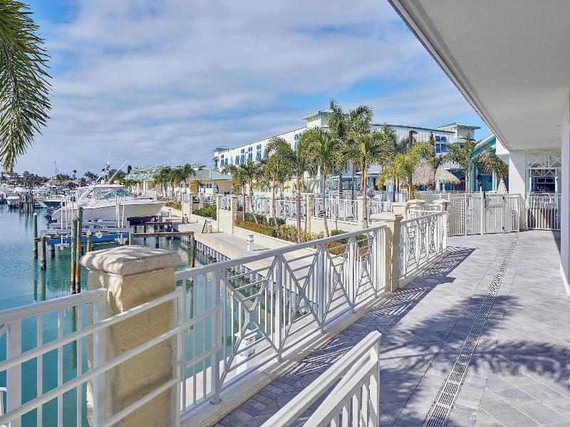 Residence Inn by Marriott St. Petersburg Tierra Ve image