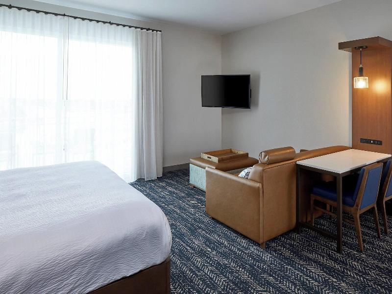 Residence Inn by Marriott St. Petersburg Tierra Ve image