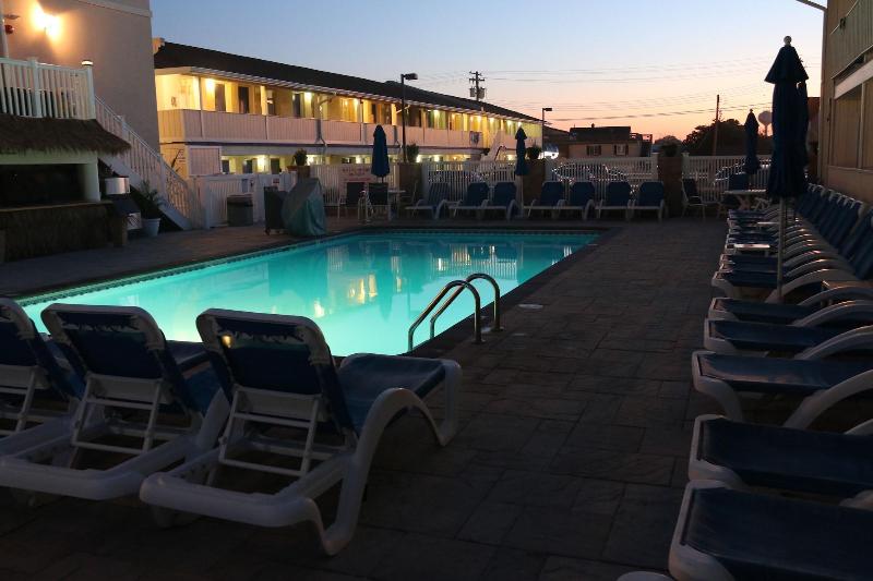 The White Sands Oceanfront Resort & Spa image