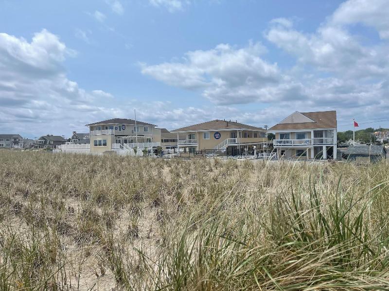 The White Sands Oceanfront Resort & Spa image