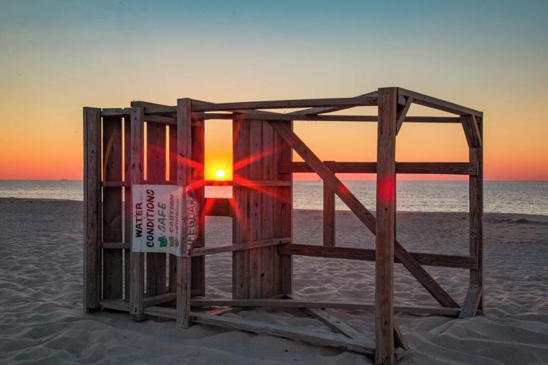 The White Sands Oceanfront Resort & Spa image