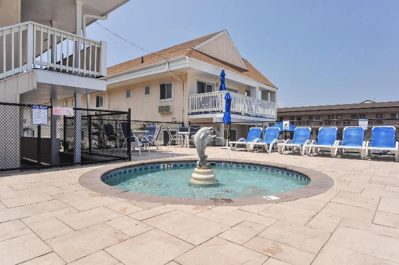 The White Sands Oceanfront Resort & Spa image