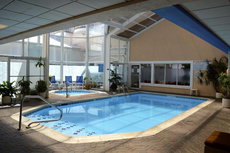 The White Sands Oceanfront Resort & Spa image