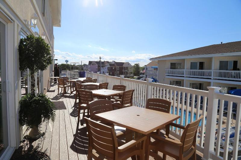 The White Sands Oceanfront Resort & Spa image