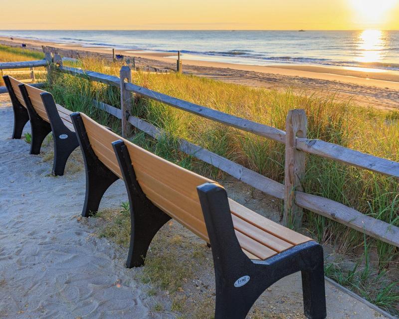 The White Sands Oceanfront Resort & Spa image