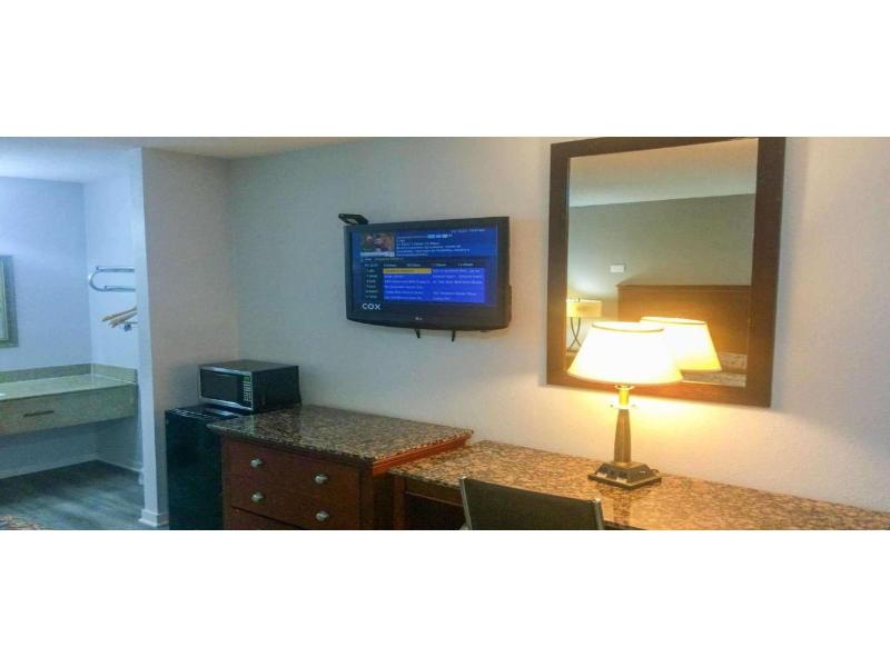 Motel 6 Newport News, Va image
