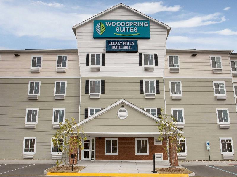 WoodSpring Suites Chesapeake-Norfolk Greenbrier image