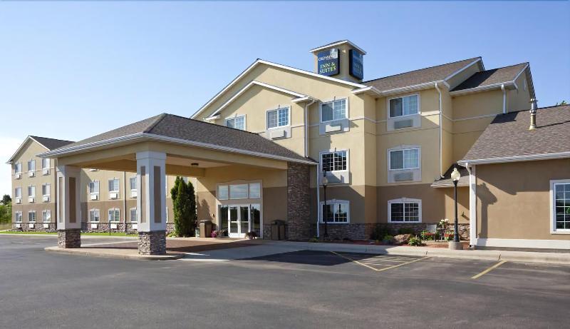 GrandStay Hotel & Suites Becker-Big Lake image